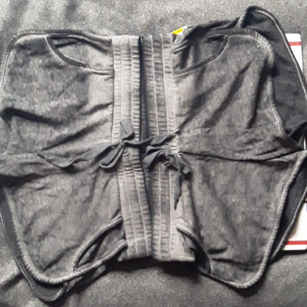 Shorts - Picture 5 of 6